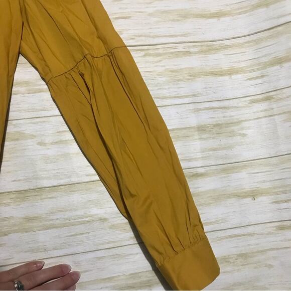 Carolina Belle NWT‎ Mustard Yellow Puff Sleeve Button Front Blouse Top Medium - Picture 2 of 5